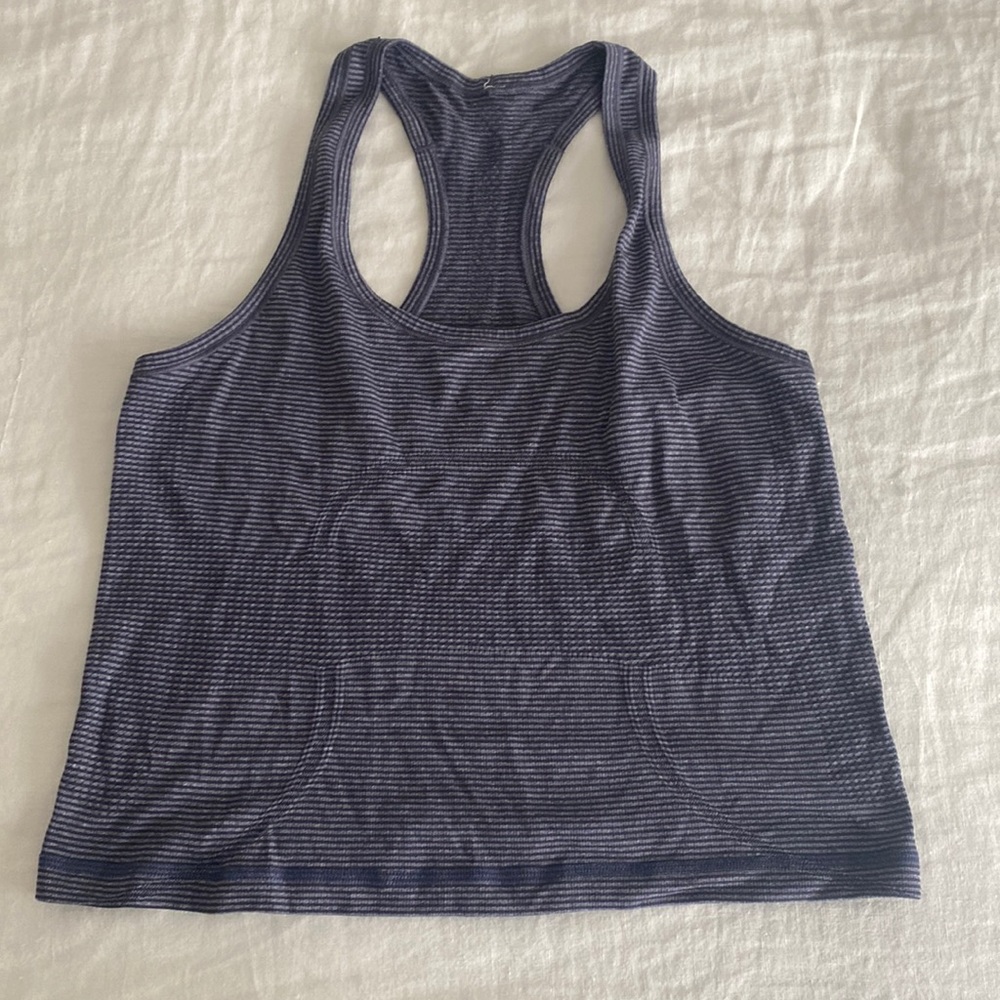Lulu swiftly tech cropped tank